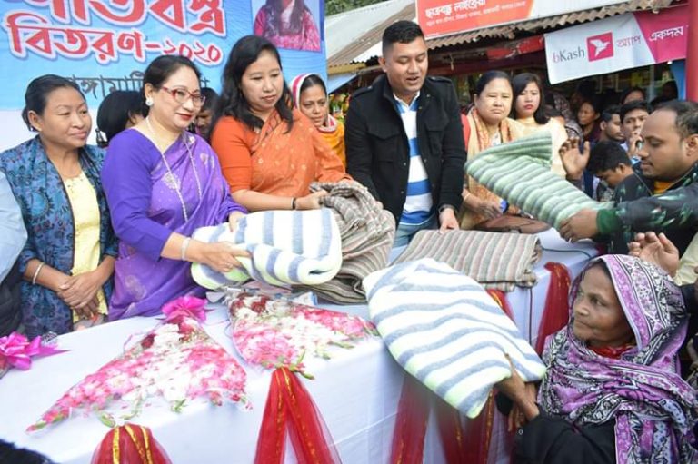 তিন পার্বত্য জেলার জনগণকে সমান অগ্রাধিকার দিয়ে কাজ ক‌রে যে‌তে চাই: সংরক্ষিত এমপি  বাসন্তী চাকমা