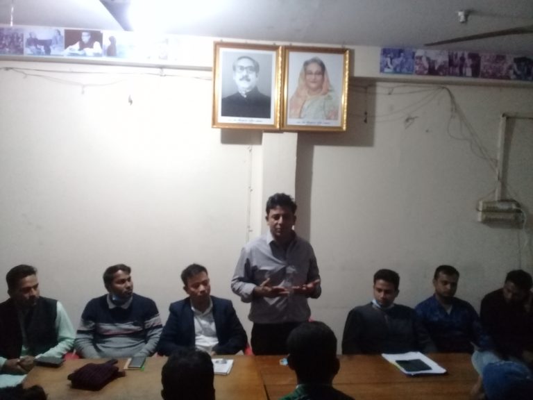 প্রতিদ্বন্দ্বী প্রার্থীকে দুর্বল না ভেবে ছাত্রলীগকে ঐক্যবদ্ধ হয়ে কাজ করতে হবে: আকবর হোসেন চৌধুরী