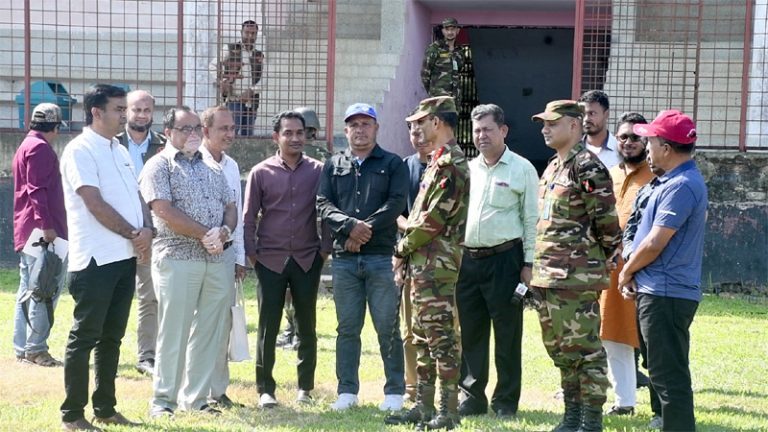 খাগড়াছড়ি রিজিয়ন কাপ ফুটবল টুর্নামেন্টের প্রস্তুতি, স্টেডিয়াম পরিদর্শনে ব্রি. জে. আমান