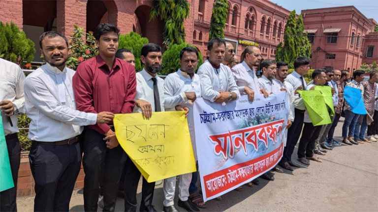 চট্টগ্রাম-কক্সবাজার মহাসড়কে তিন মাসে ৫৪টি দুর্ঘটনায় নিহত-৪০, আহত-৭৩