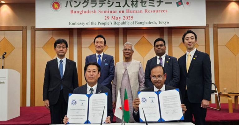 বাংলাদেশ থেকে এক লাখ কর্মী নেবে জাপান, সমঝোতা সই