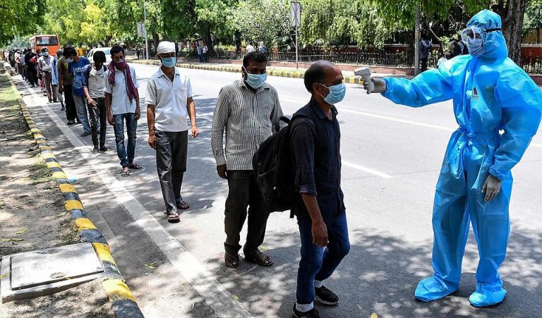 ভারতে করোনায় ৬ জনের মৃত্যু, বাংলাদেশে সতর্কতা জারি