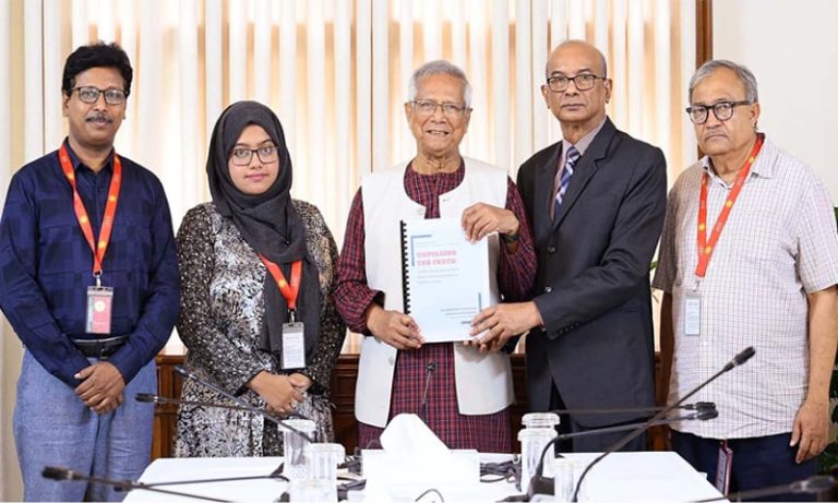 গুম সংক্রান্ত প্রতিবেদন ওয়েবসাইট ও বই আকারে প্রকাশের ব্যবস্থা করতে হবে: প্রধান উপদেষ্টা