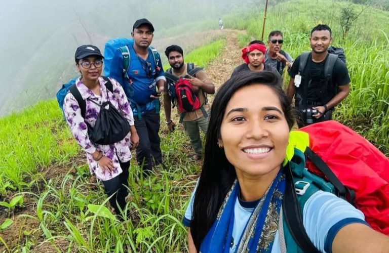 আলীকদমে পর্যটক মৃত্যুর ঘটনায় “ট্যুর এক্সপার্ট” গ্রুপের এডমিন বর্ষা ইসলাম গ্রেপ্তার