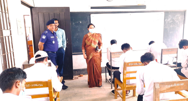 বান্দরবানে এইচএসসি ও সমমানের পরীক্ষা শুরু
