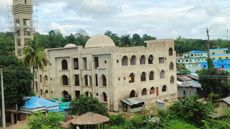 থানচিতে কচ্ছপ গতিতে মডেল মসজিদ নির্মানের ৭ বছর