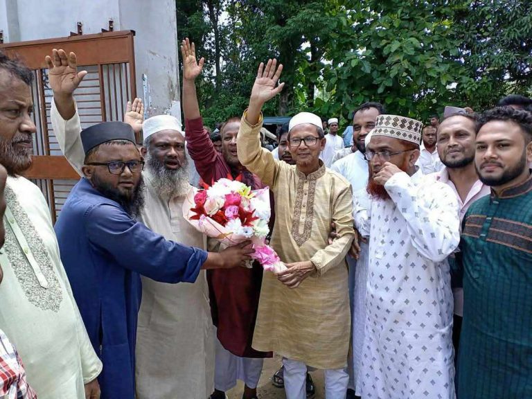 নাইক্ষ্যংছড়িতে বিশিষ্টজনের সাথে জামায়াত প্রার্থীর মতবিনিময় সভা