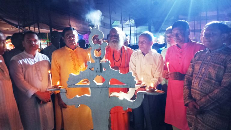 ষষ্ঠী পূজার মধ্যদিয়ে বান্দরবানে শুরু হলো শারদীয় দূর্গোৎসব