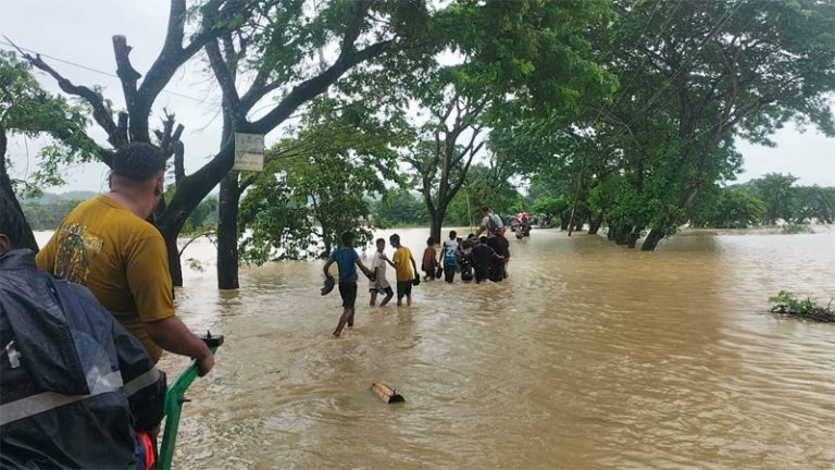 দীঘিনালা-সাজেক-লংগদু সড়ক যোগাযোগ বন্ধ, নিম্নাঞ্চলে প্লাবিত