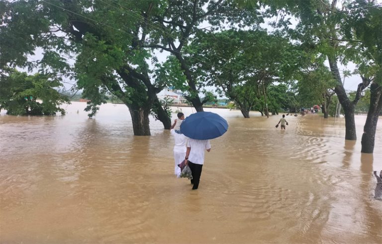 দীঘিনালায় বন্যা পরিস্থিতি অবনতি, দীঘিনালা-সাজেক-লংগদু সড়ক যোগাযোগ বন্ধ