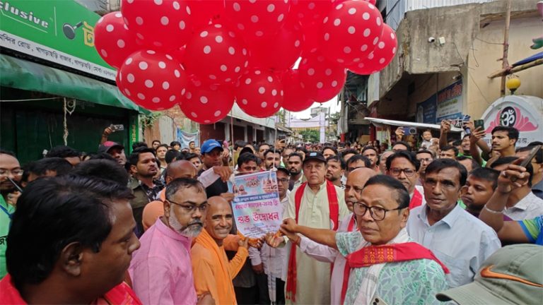 খাগড়াছড়িতে উল্টো রথযাত্রায় শেষ হলো ৯দিনব্যাপী রথ উৎসব